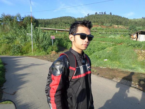Fembry_Eka's tweet photo. http://t.co/PshspXnJDE