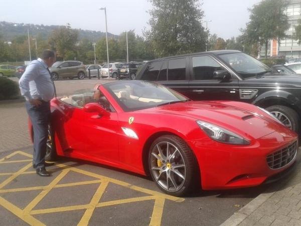 TOMMORADIO's tweet photo. Thanks @NevWilshire_SBM @CallCentre_SBM , i'll bring it back to you on Monday #swswswn http://t.co/VszJdtSAy8