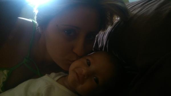 Que despertar más bonito tiene mi princesa!!esta para comérsela. Te amo princesa