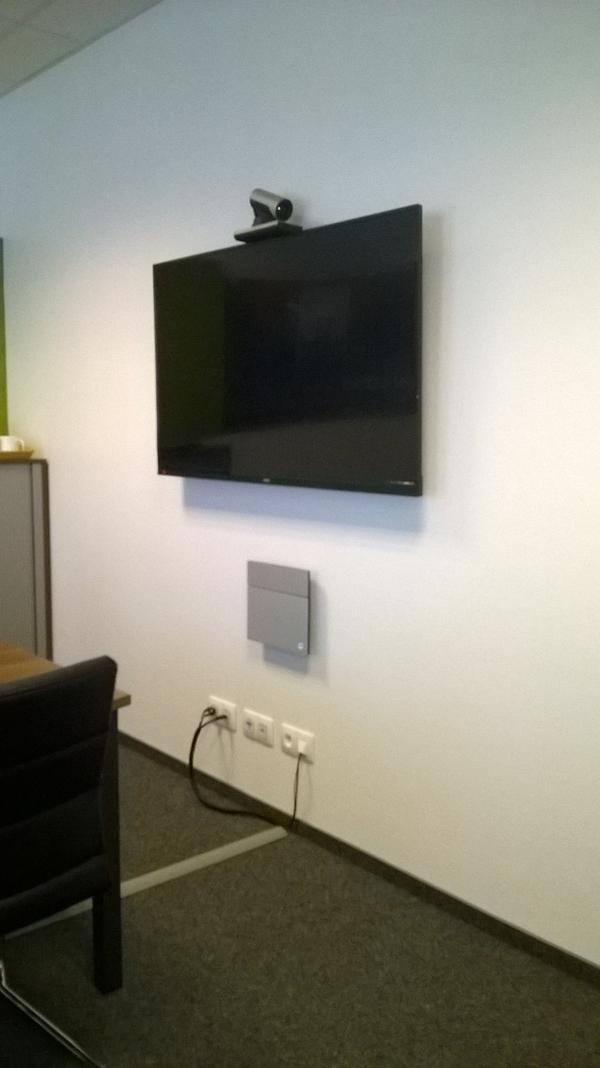 avapps's tweet image. #AVapps Meeting rooms with #Telepresence #Videoconference Systems.