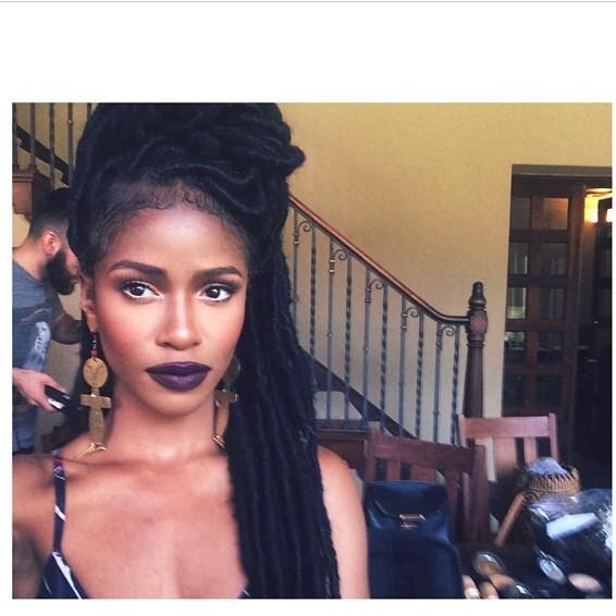 EL_GeneraLL's tweet photo. “@Coco_Mkan: I can't believe this beautiful young girl has passed away😢
R.I.P Simone Battle ❤️ http://t.co/GQEigpsw8H” RIP