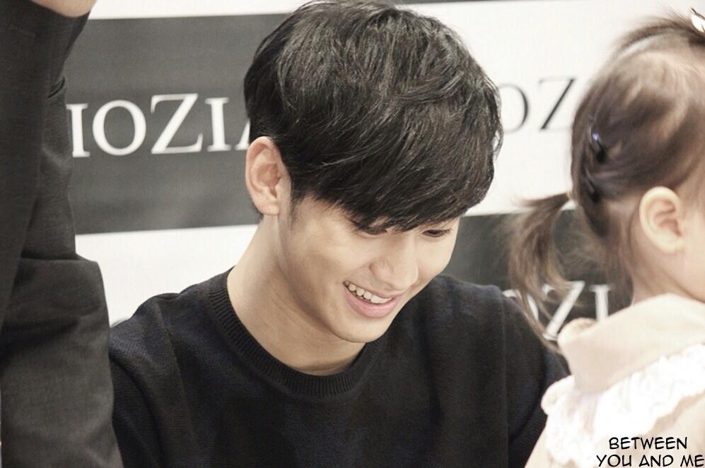 Bw1qRQ2CQAARmcj.jpg:large