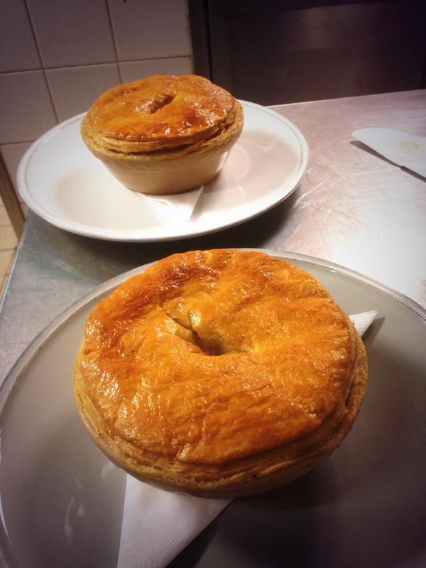 shaunhurrell's tweet photo. Chicken, leek and tarragon pie, rough puff pastry at @stmarysinn #dishtesting http://t.co/rnzXFfK0Xy