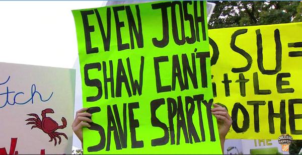 CollegeGameDay's tweet photo. #GameDaySigns Part I: http://t.co/VAjbN2wd9L