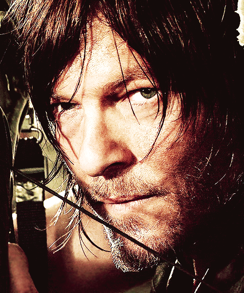 jujuaveiro's tweet photo. how nice to wake up and see this man @wwwbigbaldhead norming everyone #darylbadass #daryllookhotseason5 http://t.co/D6pmWCzCXX