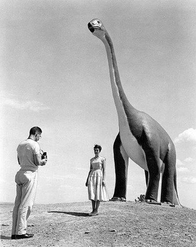 HistoryInPics's tweet photo. Dinosaur park in South Dakota, 1960 http://t.co/2wsW1phLYz