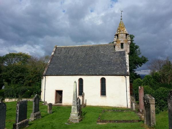 WardlawMaus's tweet photo. Weather is brightening up! #DOD14 #Fraser #Outlander http://t.co/c1jiduJwv9