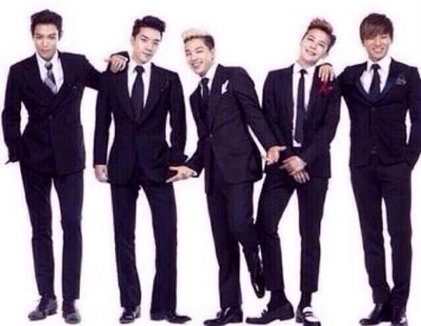 mpjtw's tweet photo. 友達にBIGBANGのどこがいいん
韓国の何がいいんって言われた😭
かっこいいし✋
どんだけかっこいいって思ってる人がおるか証明したいわ😭
あーーーめっちゃ悔しい😭
気にした負けかな？wwwwww http://t.co/uJkxZ3k0il