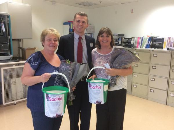 Jackie and Sasha coming in on their day off to help collect for Sophie. Over £600 !!.<a href="/mikerw987/">Mike Wheatley</a> @macallan10 <a href="/colly75/">Paul Collingridge</a>