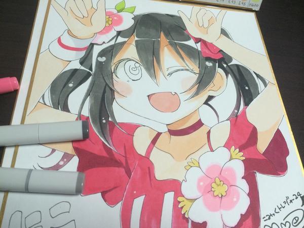 北原朋萌 Kitaharatomoe にこにーの黒髪ぬりぬり W コピックスケッチには コピックチャオには無かった ナチュラルグレー と トナーグレー という色があって 折角なのでにこ先輩の髪に使ってみた イイデスネ Http T Co Ldbmmhq7rl