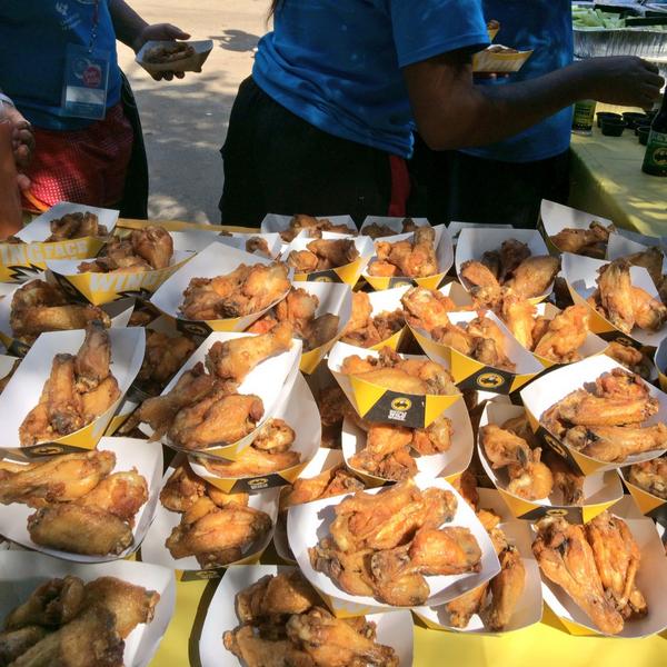 BGCA_Clubs's tweet photo. All the #DFKATL games have made us hungry. Thanks @BWW for the delicious wings to keep us going. http://t.co/A3do9u8EVQ