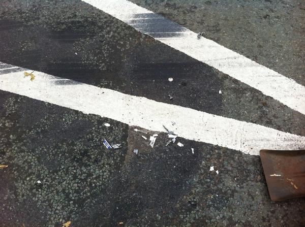 freddiebam's tweet image. Smashed &apos;Stanley&apos; knife swept up at A50/7 Sisters junction ready for @StretfordWhls &apos;25&apos;.
#testerproblems