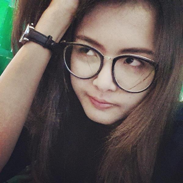 Numuay_Cute's tweet photo. กลับมาหาทวีตอีกครั้ง แต่ไม่มีเพื่อนในนี้เลย คงคุยแต่กับตัวเอง http://t.co/rZpbi7hl9w
