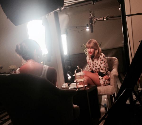 Jeannieous's tweet image. That&apos;s a wrap London! #TaylorSwift