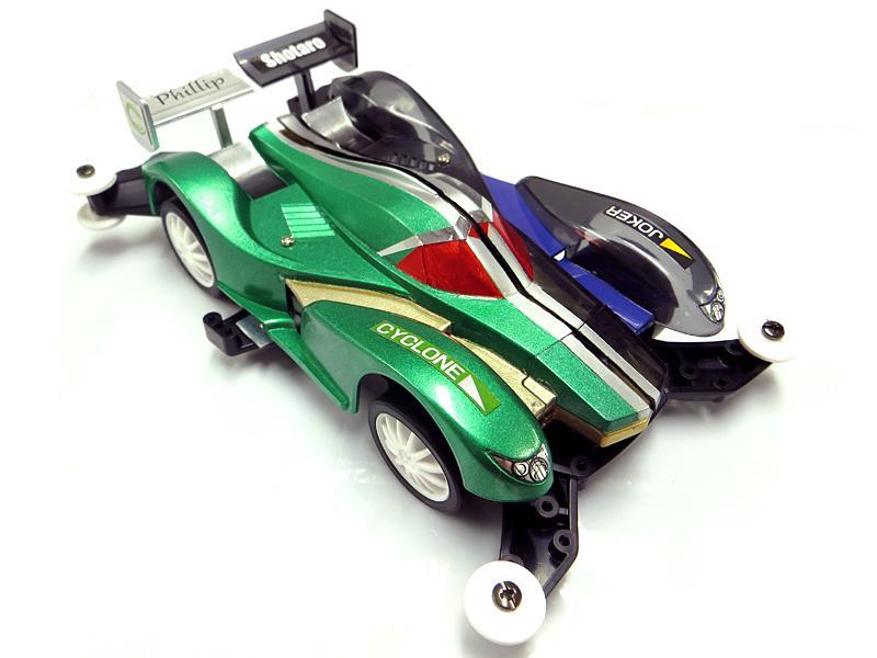 ■激レア　ミニ四駆　完成品　加工　アバンテ　仮面ライダーダブル　ヒート・メタル風 □ミニ四駆 完成品 加工 アバンテ 仮面ライダーダブル