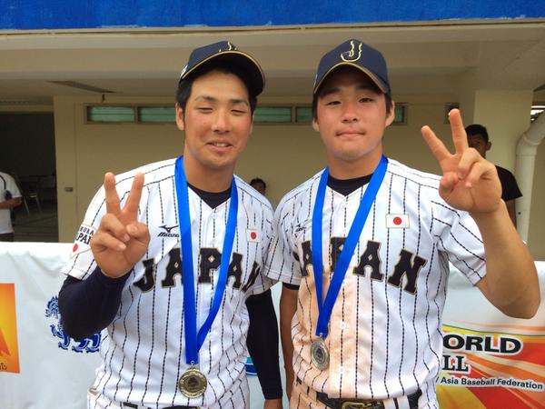 熱闘甲子園 On Twitter U18日本代表情報 タイ 閉会式の様子です 悔しい思いもある中 選手たちは笑顔を見せてくれました 熱闘 高校野球 Http T Co Ifafeatmwl