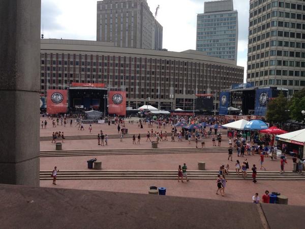AriannaMsoto's tweet image. Day 2 of working Boston Calling! #BostonCalling #VIPsection
