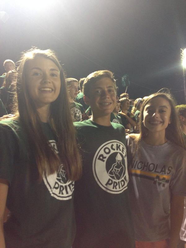 Keelerpan12's tweet photo. Rocket pride💚! #timmyislife #biobuddies @iris_graceZ http://t.co/IWJpiyUHtv