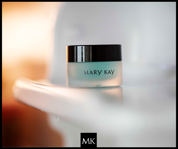 MaryKayDeMexico's tweet photo. #TipsMK El Gel Refrescante para Párpados no puede faltar en tus básicos. ¡Reduce ojeras y luce una mirada descansada! http://t.co/Urc7yD2YNk