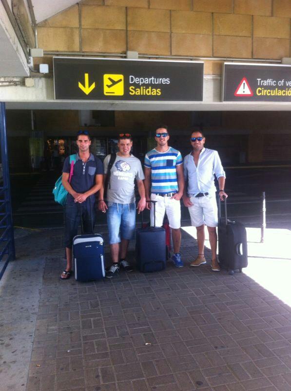abelito_88's tweet photo. Comienzan las vacaciones!!! #Mallorca  #:) http://t.co/tkiLcc8TUG