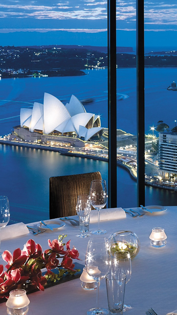 RatedGRomance's tweet photo. #romanceWin :) RT @WorldSoulAwaken: Romantic Dinner with awesome view :) http://t.co/tjPGNx04SI