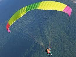 TheIrateRobin's tweet photo. Hey #gasheads, need one of these? #freefall #parchute #conferencesouth #COYR @Official_BRFC lolol http://t.co/dkgxF7wGpV