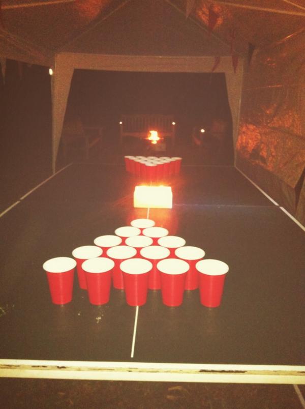 shevaun_davis's tweet image. Candle lit beer pong #classy #paddockparty