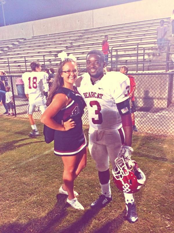 brittanymills0's tweet photo. 3-0 with my fav👏🏈 #BCBACK http://t.co/KJ6lR2bD0G