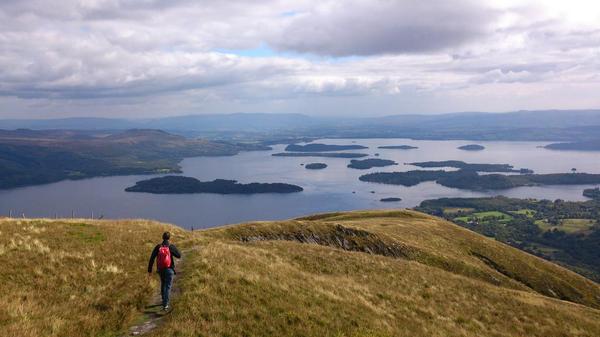 marcelniklaus's tweet photo. Team Zurich enjoying some post @EWOMS_7 adventures in the scottish national parks! http://t.co/nw9C2ztaRb