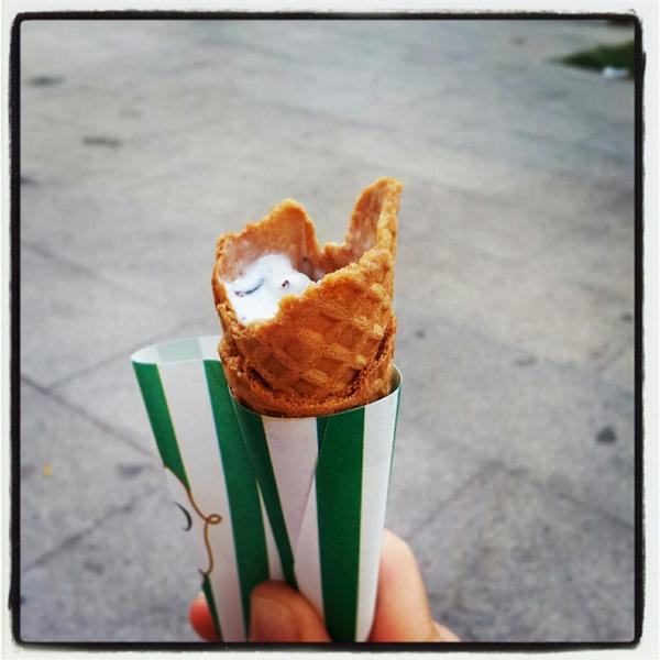 liveyourkitchen's tweet photo. E facciamoci un bel #gelato dai! 😊 http://t.co/jAQTA7EqJL