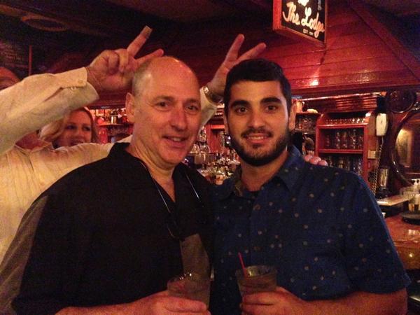 OCpancakeguy's tweet photo. Me and Robby Cooper in chi town Chicago. And Hal putting up the duces http://t.co/BonkTcSpZS