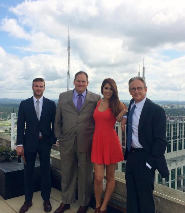 Annapocalypsee's tweet photo. The #HBSTEAM reppin in Nashville! @PatrickMillsaps @AdamTrahan @Karlmbraun @HBS_Management http://t.co/rZh5AIuazI