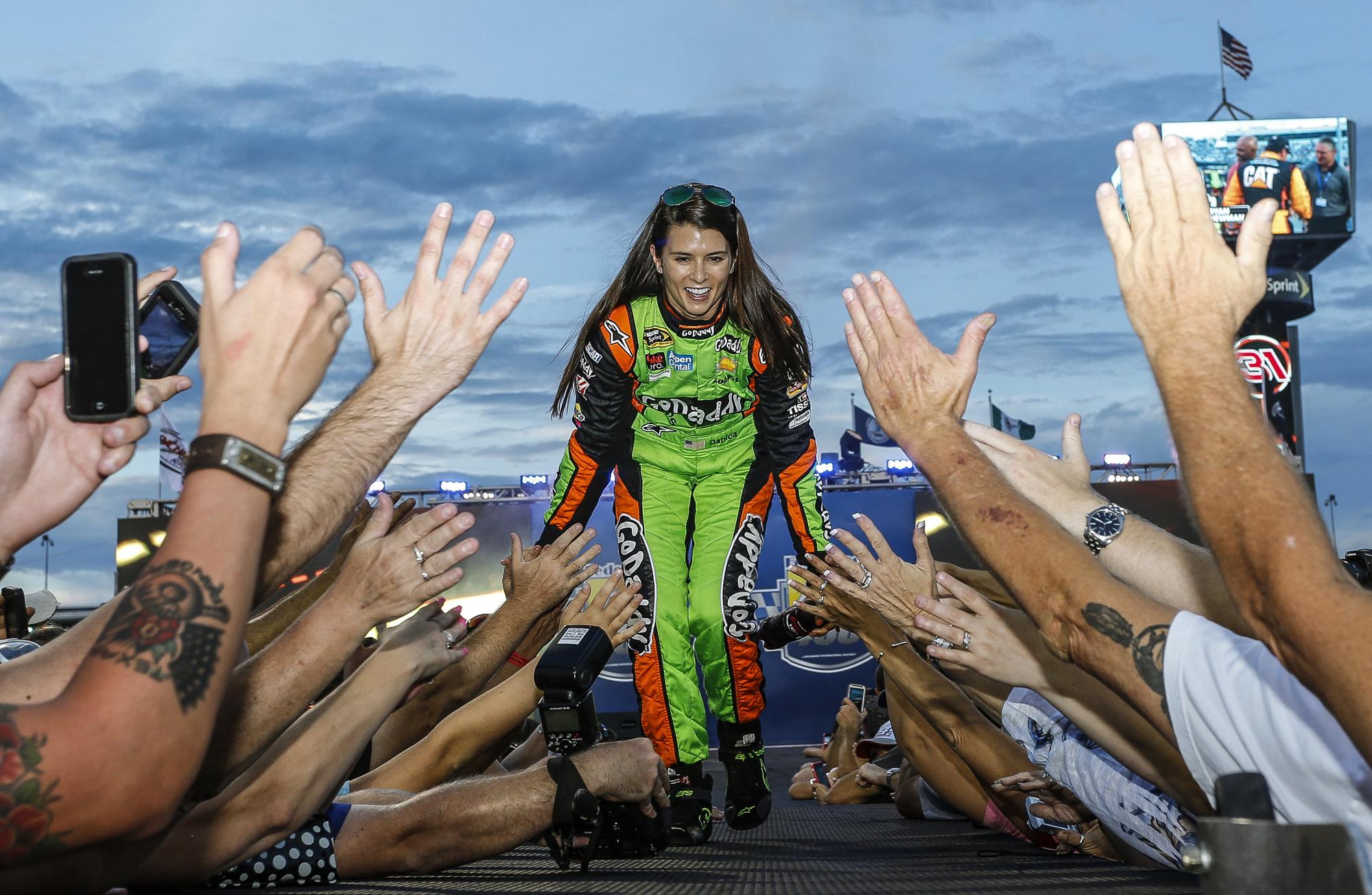 Bw4797oIAAA8iqF.jpg:large