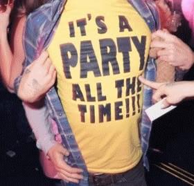 EatEmUpEatEmUp's tweet image. Attention San Marcos! Tonight party buses picking up from Copper Beech Apartments! Be early! RSVP Text/ 512-590-4119