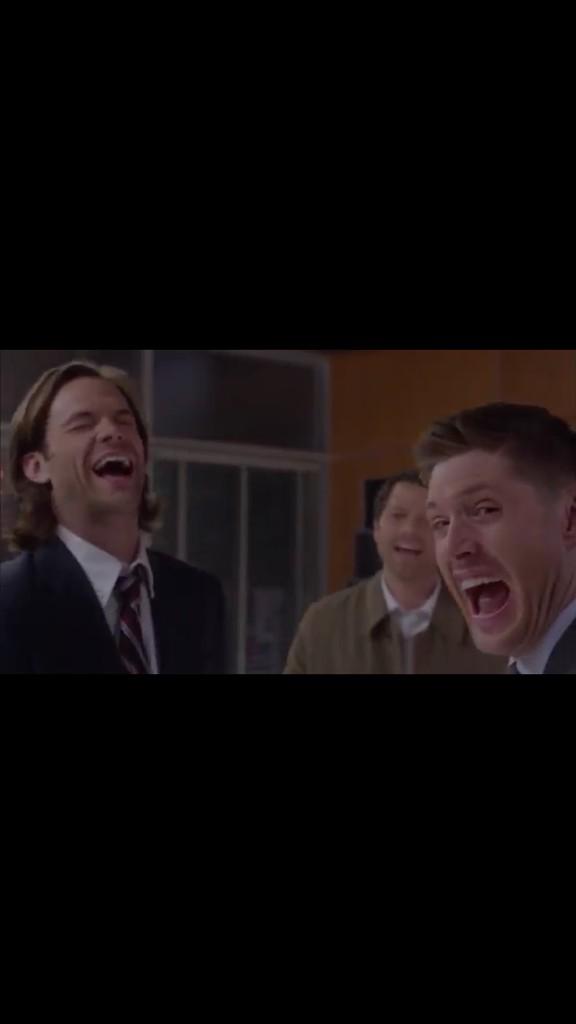 spiderdoctor's tweet photo. esses sao meus idolos, agr vc sabe q minha mae n tem orgulho de mim http://t.co/g0cUxnrbTq