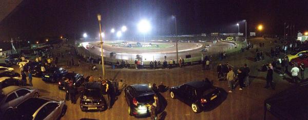 DriveAddiction's tweet image. Fantastic atmosphere over at #KOTR be sure to check it out in the future!