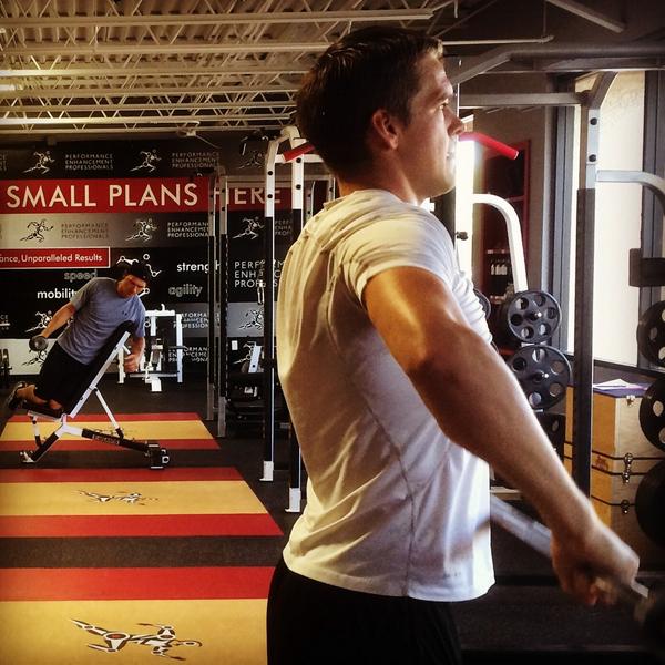pep_az's tweet photo. Zbyněk Michálek &amp; Martin Erat training for the upcoming #nhl season! @ArizonaCoyotes #IsItOctoberYet http://t.co/wdaG0ziDDV