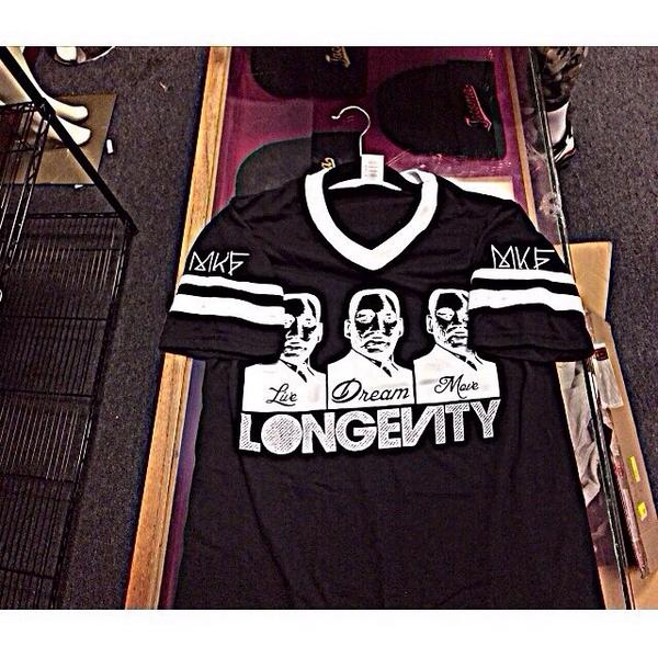 LeadersCL's tweet photo. Who's going to get theirs today?! | Longevity Tee: $30 | Available Here At: @LeadersCL #ShopMKF http://t.co/Go97fwf81x