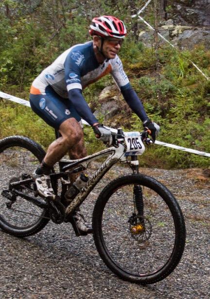 GoRideJimmyRide's tweet photo. @iamspecialized It's a record! @goridejimmyride 1st 50+ Masters to race in all 2014 UCI/USAC Champs in 5 disciplines http://t.co/ZLoUFxXhRe