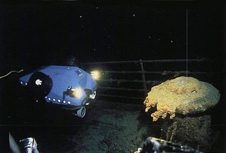 Date: 1985
Completed my first search robot... I'm naming it Argo😏