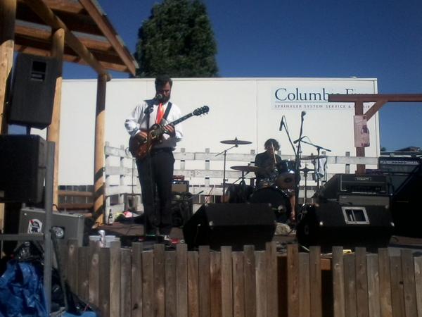 masseymusic's tweet photo. Some sunny @thejesusrehab at #earfest http://t.co/Tscx48B6Ig