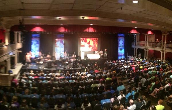 lt_randyraus's tweet photo. Amazing Mass w/ Bishop Talley, @joshblakesley, @skroger at Life Teen Inspiration Atlanta! #inspired2014 http://t.co/r1xJQxP0Mb