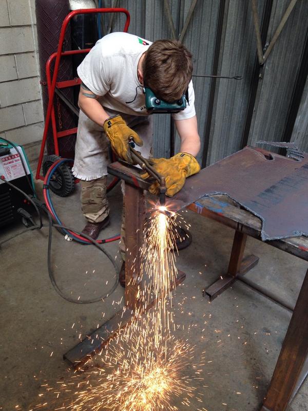 MflemingMatt's tweet photo. Playing with acetylene... http://t.co/MvyzDBDCUJ