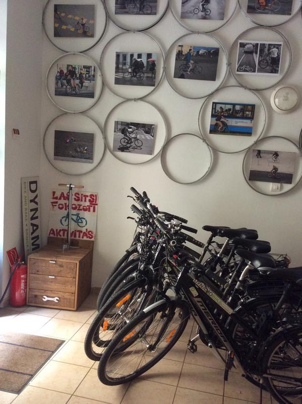 bikeshopbox's tweet photo. the very first velovelo box in Kepiro street, Budapest. XXX http://t.co/mtVaMlFlUi