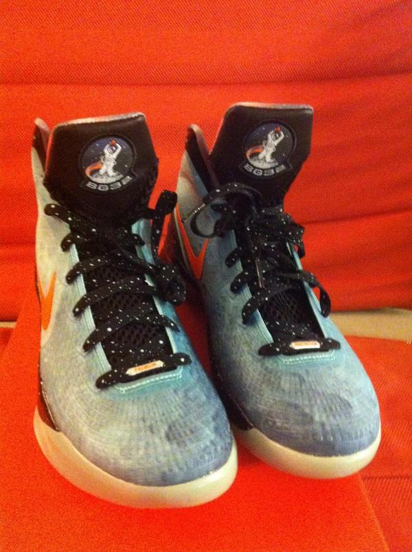 blake griffin galaxy hyperdunk