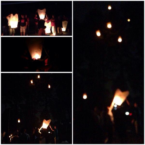 esjelita's tweet photo. Pesta Lampion di Puncak Reuni Fortuna 2014. Terbanglah tinggi bersama mimpi2 kami. @ikastara_org @fortuna_xiv http://t.co/5GVEOzRplM