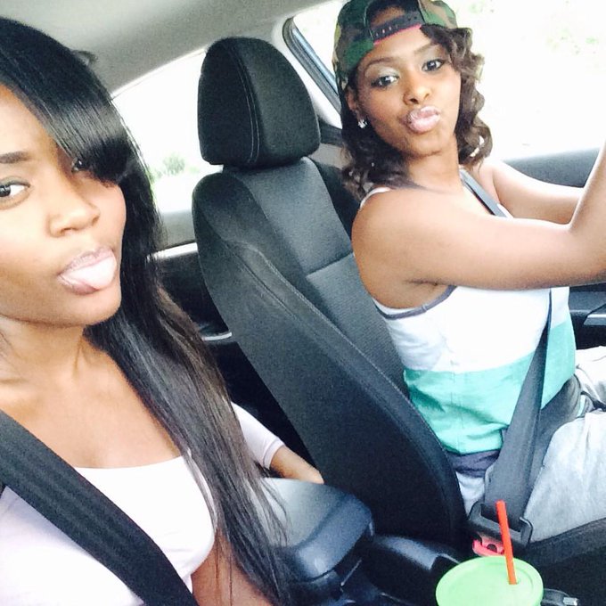 Watch 🦋's leaked NSFW photo on TwXstars