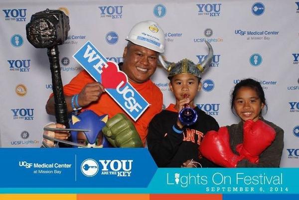 edwinbarangan's tweet photo. #UCSFLightsOn http://t.co/MqAR1X6Ci6