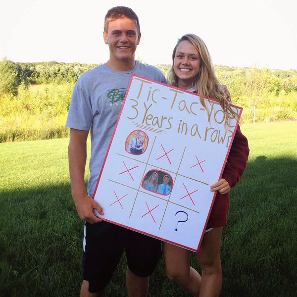 ChaskaChanHC's tweet photo. We got one of the very first older couples!!! :)) Darby and Billy from chan! wow 3 years in a row #shocking #cuteway http://t.co/StiLOZa5E0