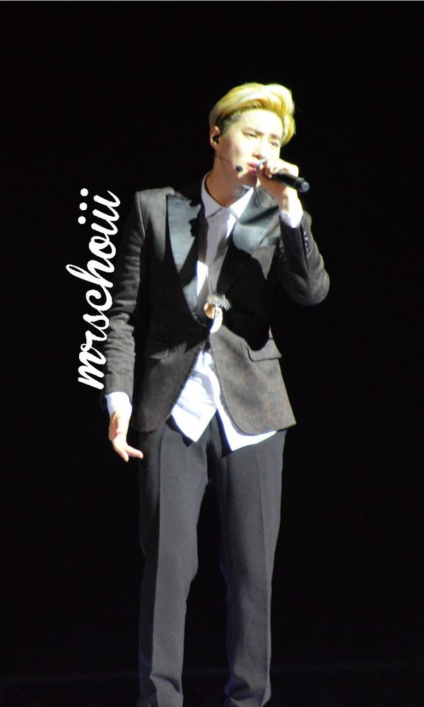 monoklome's tweet photo. [HQ] 140906 The Lost Planet in Jakarta - Suho #junmyeon #tlpina #tlpjkt #TheLostPlanetINA http://t.co/MmD9NITJuN